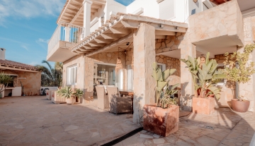 Resa Estates Ibiza sale te koop Villa hills Can Furnet exterior house .jpg